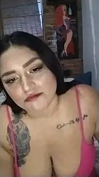 Cristal queen  online show from April 4, 2026, 1:45 am