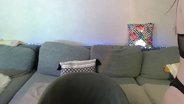 Vanessa BigTits online show from April 21, 2026, 1:42 am