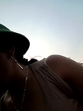 JenyLy68 online show from March 26, 2026, 10:35 am