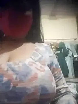 Tanya 7 online show from April 22, 2026, 9:27 am