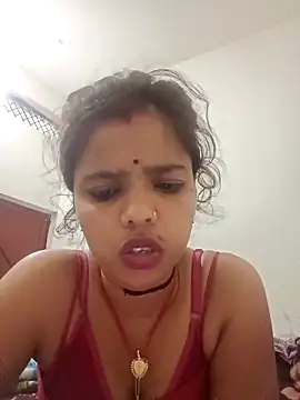 Hot chani online show from April 4, 2026, 8:48 pm