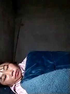 lyly sexx online show from March 16, 2026, 5:44 am