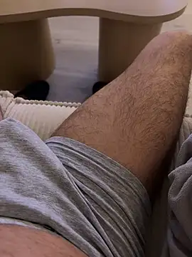 Snapshot of portostrip chatting on April 6, 2026, 9:05 pm portostrip online show from April 6, 2026, 9:05 pm