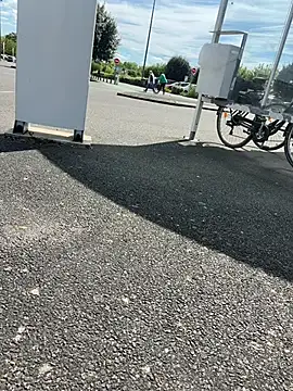 Snapshot of portostrip chatting on April 14, 2026, 1:38 pm portostrip online show from April 14, 2026, 1:38 pm