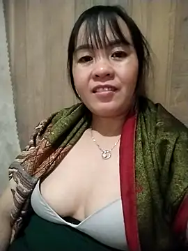 Candyk5 online show from April 4, 2026, 1:06 pm