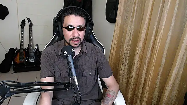 AntuanSV online show from March 21, 2026, 2:57 am