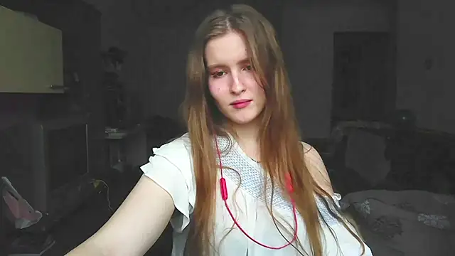 Snapshot of Adelinevibe chatting on February 26, 2026, 7:08 am Adelinevibe online show from February 26, 2026, 7:08 am