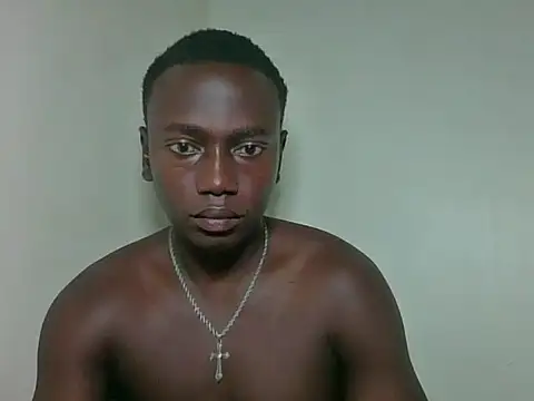 darkerberryguy online show from March 13, 2026, 4:06 am