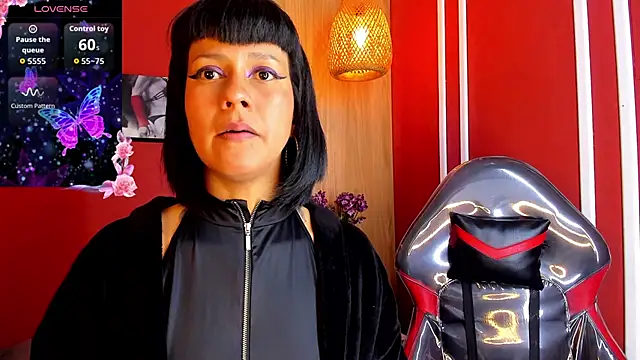 Valkiria wine online show from April 7, 2026, 1:02 pm