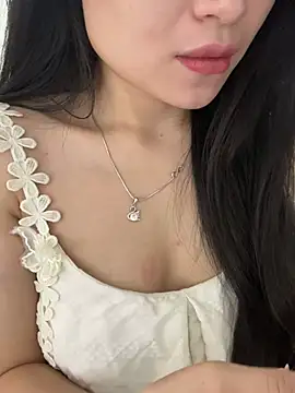 Snapshot of Tinn_tin chatting on June 26, 2026, 8:31 am Tinn tin online show from June 26, 2026, 8:31 am