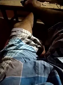 sathish2895 online show from April 16, 2026, 4:19 pm