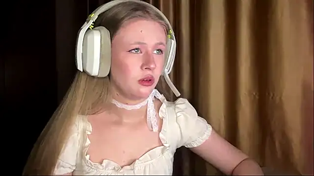 lisa high online show from March 5, 2026, 11:18 am