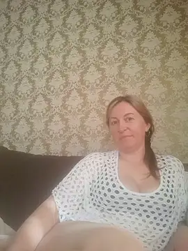 Snapshot of ChristinaYork chatting on May 23, 2026, 6:01 am ChristinaYork online show from May 23, 2026, 6:01 am