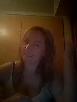 Snapshot of ChristinaYork chatting on May 19, 2026, 2:40 am ChristinaYork online show from May 19, 2026, 2:40 am