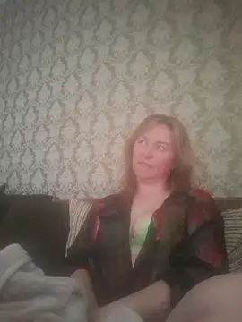 Snapshot of ChristinaYork chatting on May 21, 2026, 8:12 am ChristinaYork online show from May 21, 2026, 8:12 am