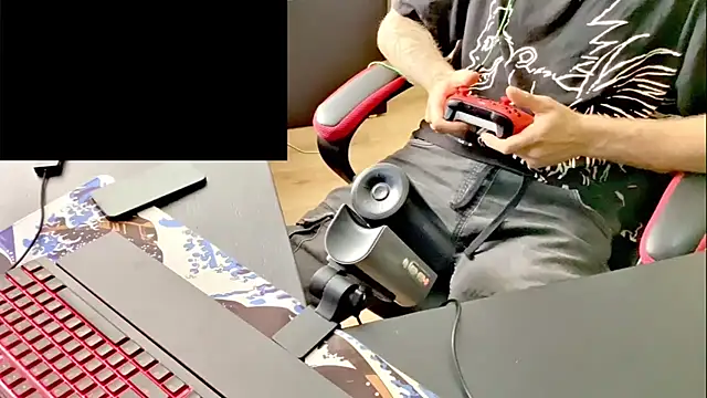 Bickboy95 online show from July 9, 2026, 3:11 pm