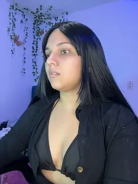 aurora bela online show from July 24, 2026, 1:45 am