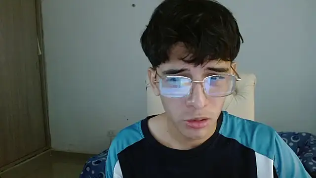 Snapshot of noah_millerx chatting on June 30, 2026, 8:20 pm noah millerx online show from June 30, 2026, 8:20 pm