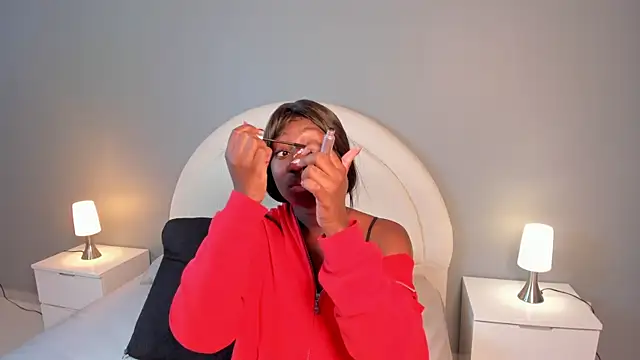 zoepinkett online show from April 23, 2026, 3:57 am