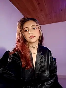 Snapshot of agathamoont chatting on February 28, 2026, 1:33 pm agathamoont online show from February 28, 2026, 1:33 pm