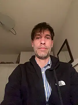 Alessandro7979 online show from April 20, 2026, 2:58 am