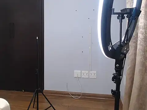 BabyQutie online show from March 2, 2026, 5:08 am