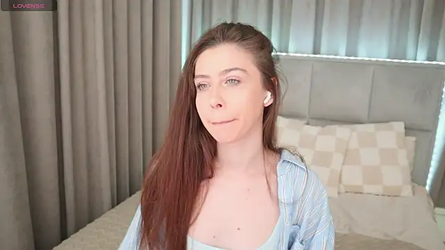 Snapshot of Nikalettaa chatting on May 27, 2026, 1:26 am Nikalettaa online show from May 27, 2026, 1:26 am