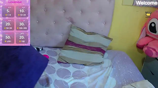 Snapshot of Sophiiee_Gray chatting on June 10, 2026, 2:40 pm Sophiiee Gray online show from June 10, 2026, 2:40 pm