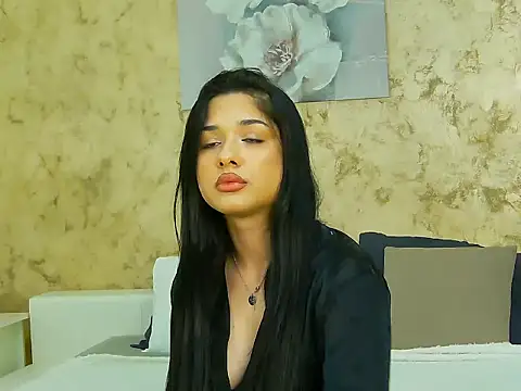 Snapshot of MissNaomiBelle chatting on May 14, 2026, 1:19 pm MissNaomiBelle online show from May 14, 2026, 1:19 pm