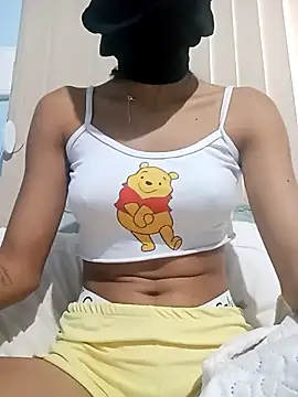 Carolsehila002 online show from March 25, 2026, 1:10 pm