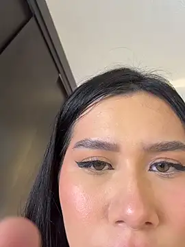 skylarferraro online show from March 12, 2026, 10:14 pm