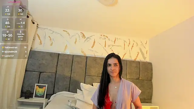 Snapshot of Samantha_Velle chatting on May 27, 2026, 1:48 am Samantha Velle online show from May 27, 2026, 1:48 am