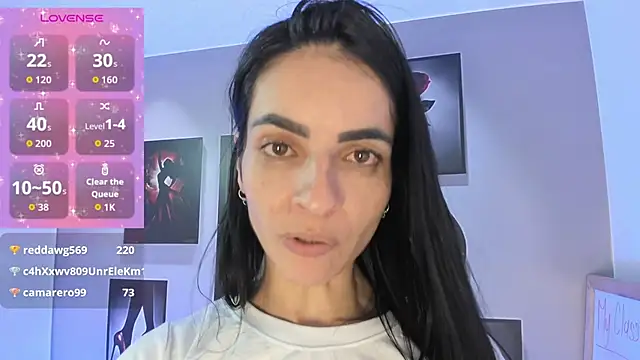 Snapshot of Samantha_Velle chatting on July 1, 2026, 11:10 am Samantha Velle online show from July 1, 2026, 11:10 am