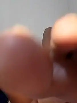 dandarapandorinha29 online show from April 2, 2026, 2:02 pm