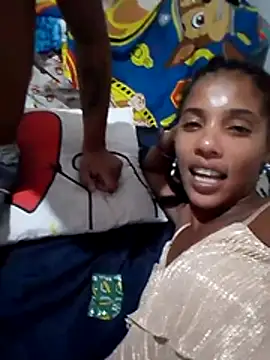 dandarapandorinha29 online show from April 3, 2026, 6:25 pm