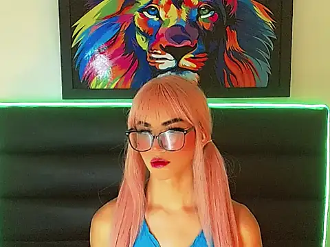 daphne wilson online show from March 3, 2026, 7:21 pm