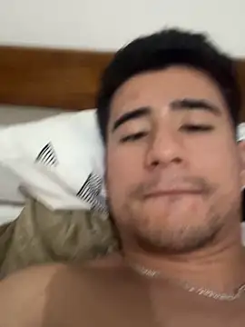 David-latinlover online show from May 22, 2026, 4:32 am