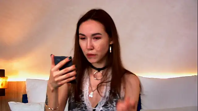 Snapshot of EmilyGray__ chatting on May 17, 2026, 6:46 am EmilyGray online show from May 17, 2026, 6:46 am