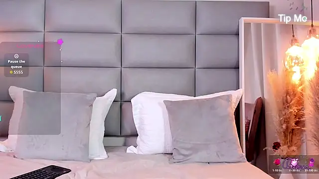 miss-ross online show from March 16, 2026, 12:07 am