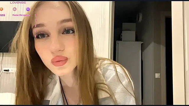 Anika Socutehe online show from June 10, 2026, 7:15 pm