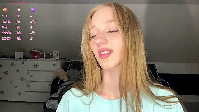 Anika Socutehe online show from July 15, 2026, 8:49 pm