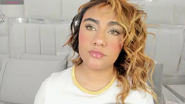 angueljonnes online show from March 5, 2026, 4:31 am