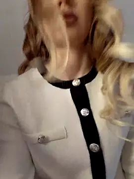 AlishaWey online show from March 5, 2026, 7:16 am