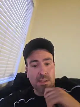 Biggbaddwulf7 online show from April 5, 2026, 1:29 pm