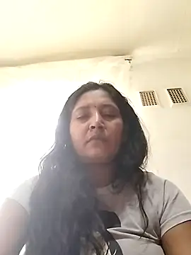 mysteriousgal031 online show from March 3, 2026, 5:03 am