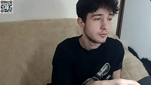  ZaneX online show from April 19, 2026, 8:33 pm