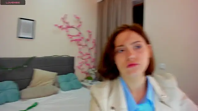 DellaRows online show from May 29, 2026, 11:49 am