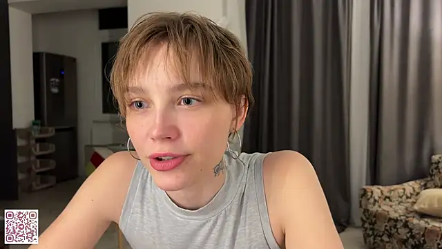 Snapshot of Lolatatee chatting on May 29, 2026, 6:36 pm Lolatatee online show from May 29, 2026, 6:36 pm