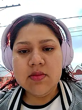 Snapshot of primrose17 chatting on March 22, 2026, 8:32 pm primrose17 online show from March 22, 2026, 8:32 pm