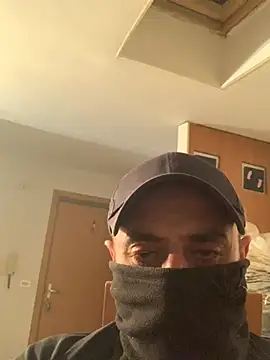 bla696922 online show from February 27, 2026, 6:52 pm